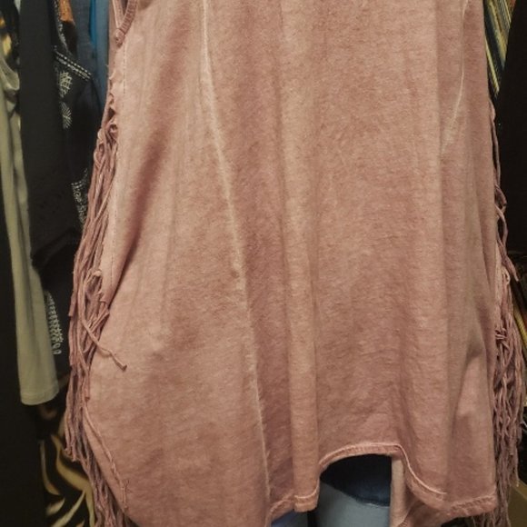 Infinity Raine Boho Fringed Top - Picture 4 of 5